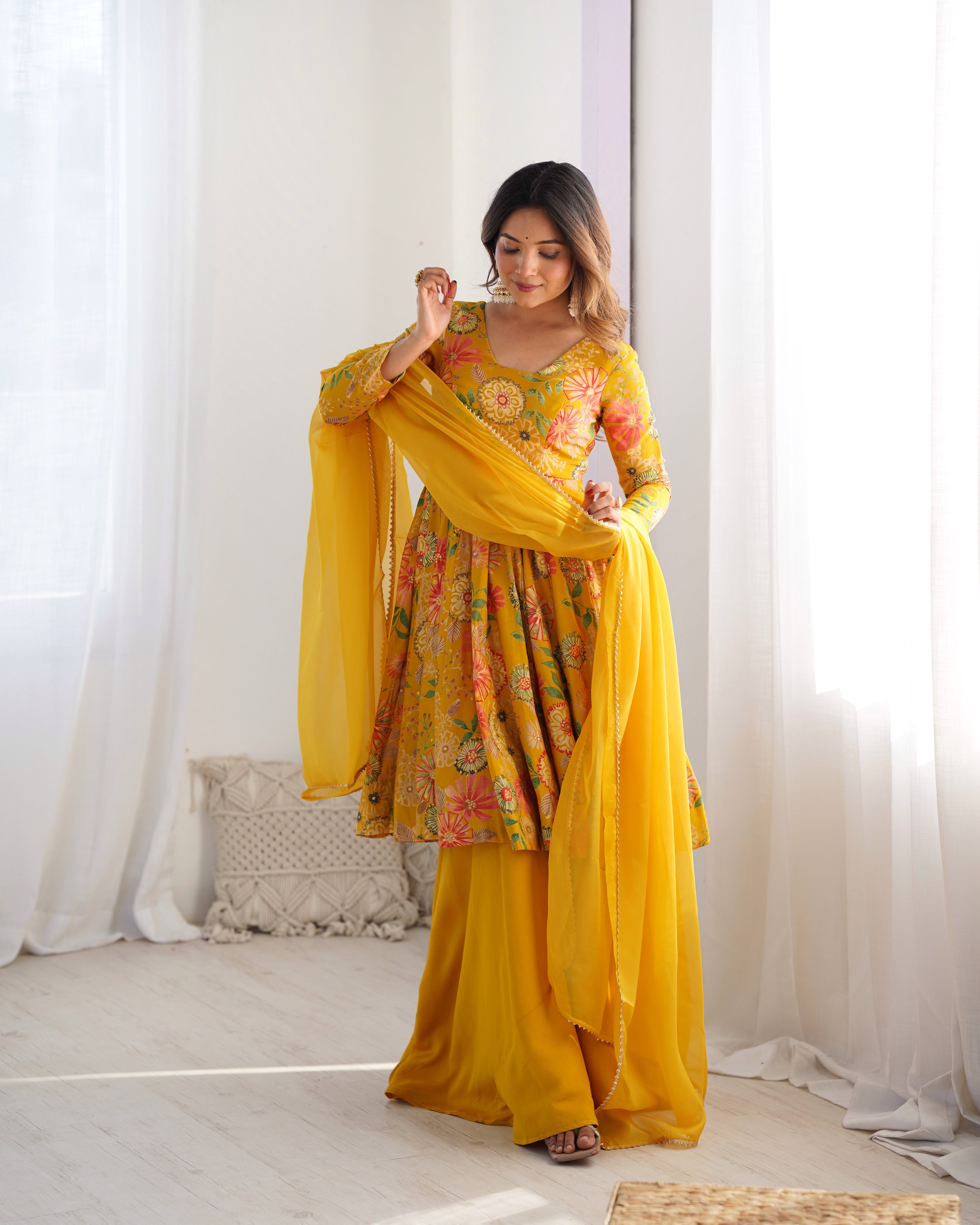 Yellow Designer Roman Silk Chanderi Kediya Kurta Set – 4 Mtr Flair with Organza Dupatta & Palazzo