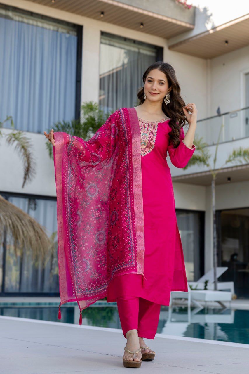 Pink Kurti Pant With Dupatta Set
