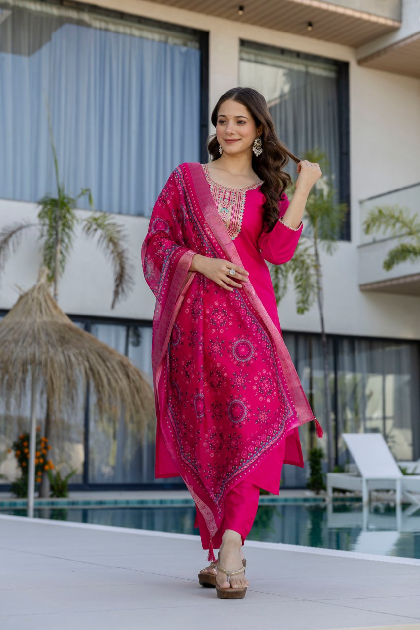 Pink Kurti Pant With Dupatta Set