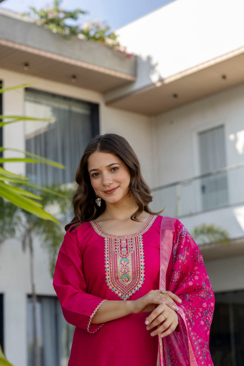 Pink Kurti Pant With Dupatta Set